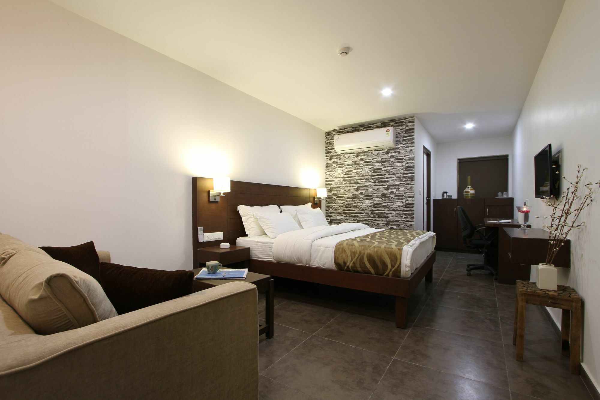 Hotel Casa, Vadodara Ngoại thất bức ảnh